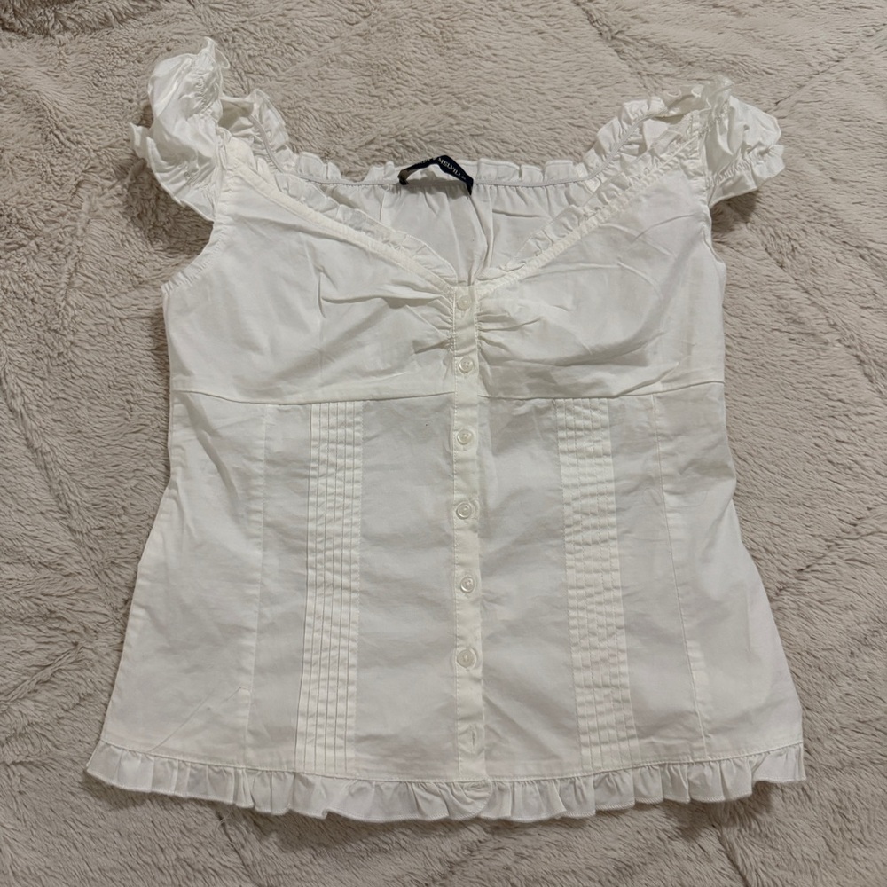 White Brandy Melville Top - OS/ fits like a small
